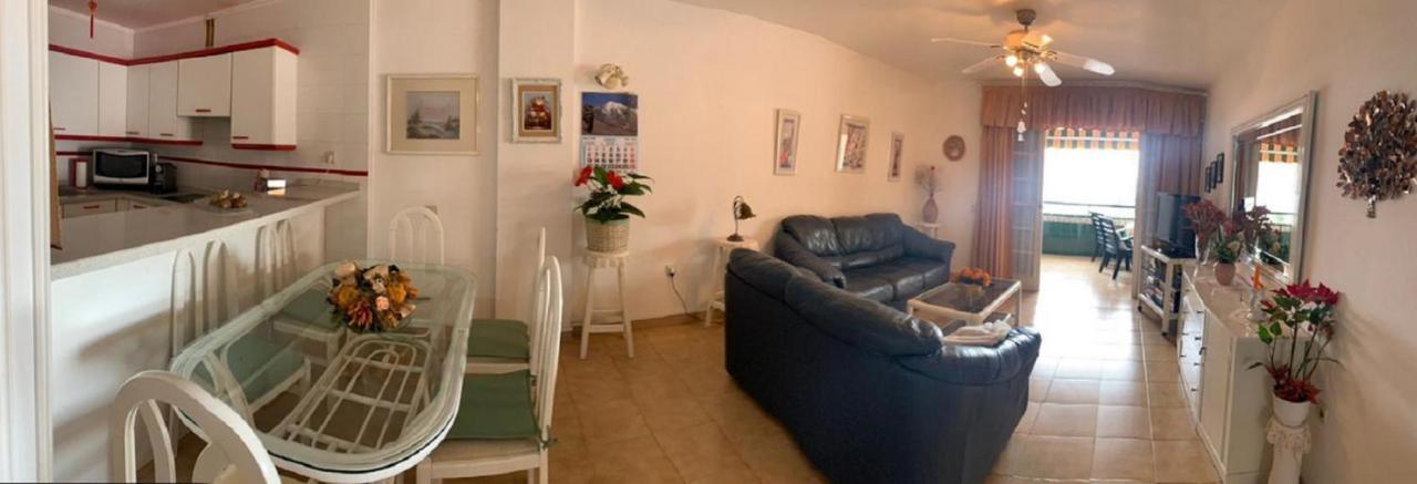 Views To The Infinite Sea In Los Cristianos ลอส กริสเตียนอส ภายนอก รูปภาพ